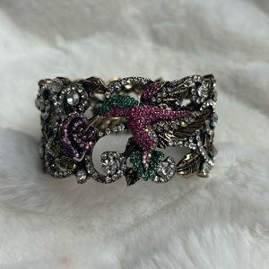 JTV Off Park Jewelry Hummingbird Bracelet Covered in Crystals NEW NIB
